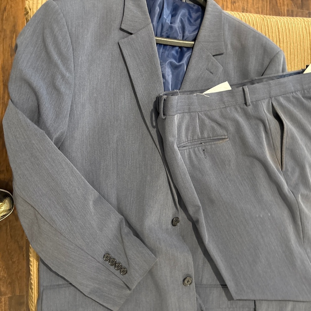 Men’s Light Blue Nautica Suit 52L